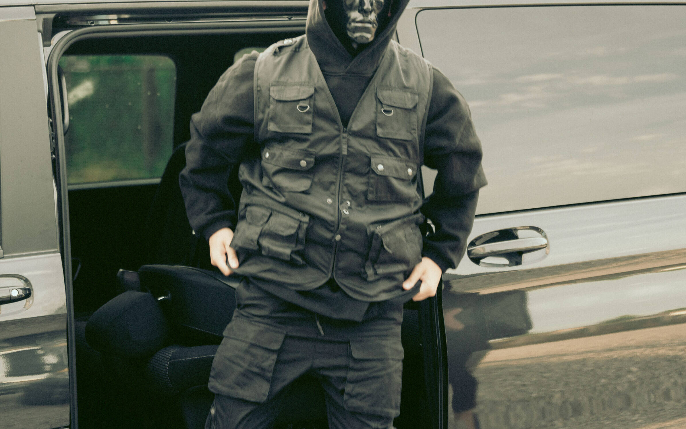 Glockenbach macht die Bühne zum Club und ist deswegen unser Tipp!